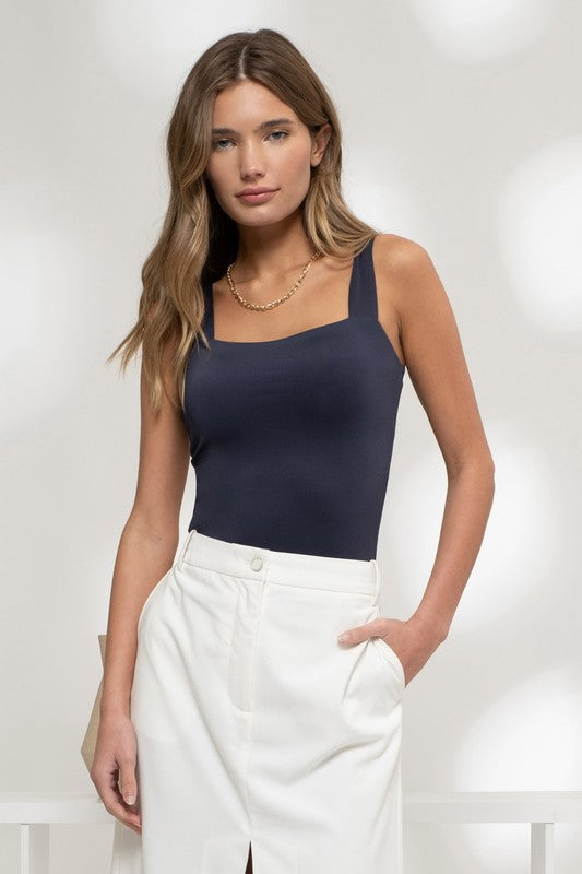 Blusa basica azul marino, Luar Boutique Mx