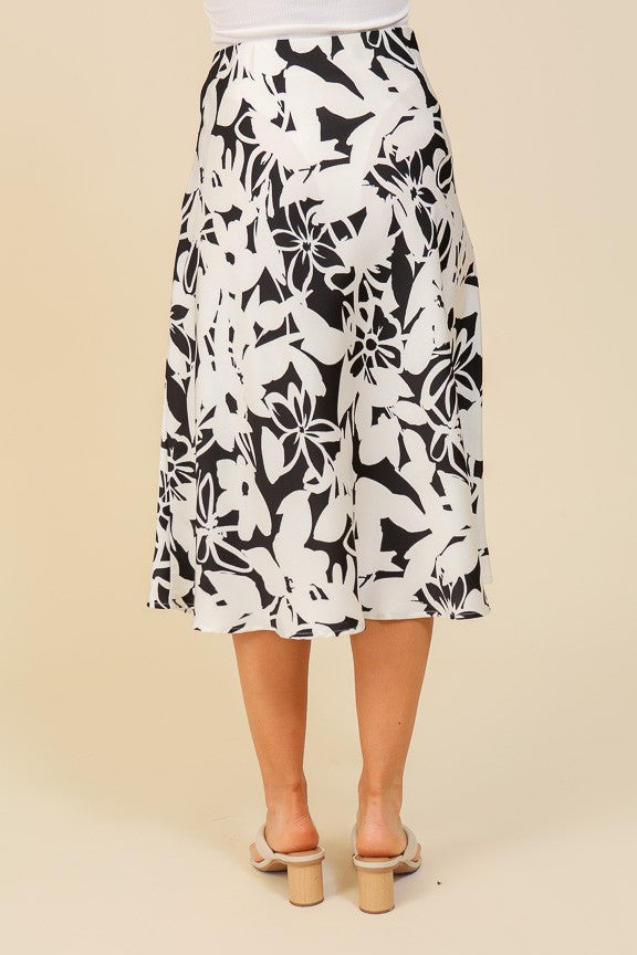 Falda satinada black & white