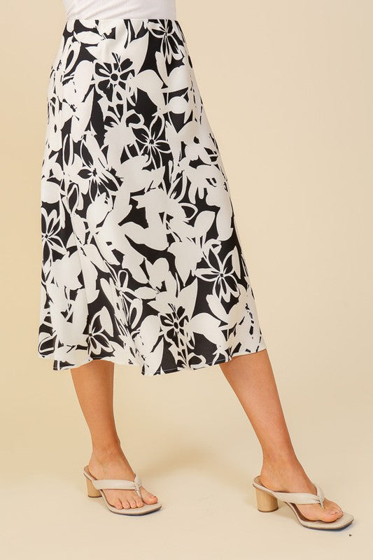 Falda satinada black & white