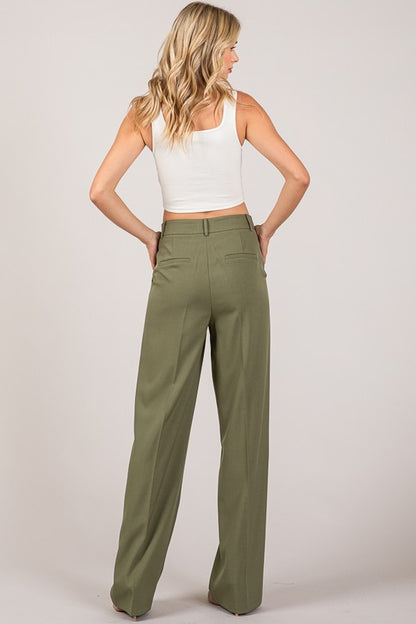 Pantalón wide leg con trabilla y botón